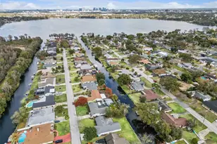 2504 Lauderdale Ct, Orlando, FL 32805 - Photo 40