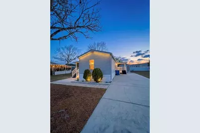 367 Dolores Boulevard, Deland, FL 32724 - Photo 2