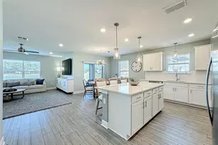 8705 Windlass Cv, Parrish, FL 34219 - Photo 6