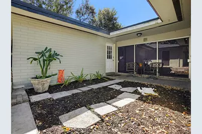 975 Fairview Avenue, Mount Dora, FL 32757 - Photo 18