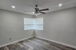 903 NW 33rd Ave, Gainesville, FL 32609 - Photo 16