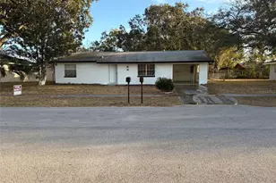 14883 SW 35th Cir, Ocala, FL 34473 - Photo 2