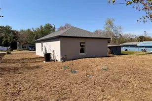 2207 McCarthy Ave, Sanford, FL 32771 - Photo 8