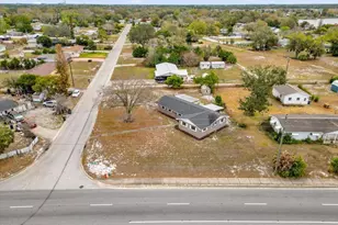 1002 Spirit Lake Rd, Winter Haven, FL 33880 - Photo 28