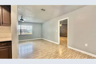 2744 Middle Street, Orlando, FL 32807 - Photo 14