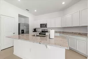 1429 Mattie Pointe Ln, Auburndale, FL 33823 - Photo 12