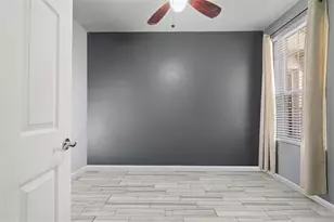 2595 Metro Sevilla Dr, Orlando, FL 32835 - Photo 22