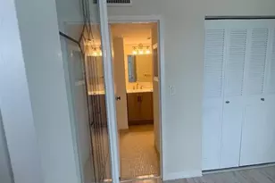 925 N Halifax Ave, Daytona Beach, FL 32118 - Photo 16