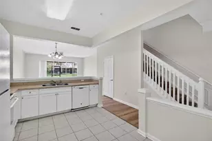 3497 Shallot Dr, Orlando, FL 32835 - Photo 4