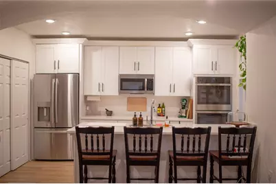 112 Avocado Avenue, Sanford, FL 32771 - Photo 2