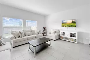 661 Taurus Ln, Saint Cloud, FL 34772 - Photo 2