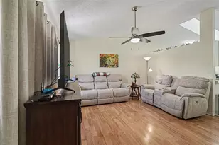 12435 Orangewood Cir, Tavares, FL 32778 - Photo 6