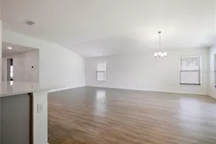 2395 Biscotto Cir, Davenport, FL 33897 - Photo 10