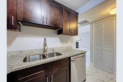 4800 S Semoran Boulevard #106, Orlando, FL 32822 - Photo 12