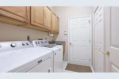 7126 Southgate Court, Sarasota, FL 34243 - Photo 40