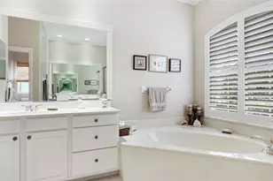 7126 Southgate Ct, Sarasota, FL 34243 - Photo 30