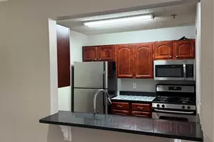 2019 Dixie Belle Dr, Orlando, FL 32812 - Photo 4