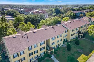 2019 Dixie Belle Dr, Orlando, FL 32812 - Photo 2