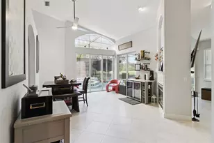 12227 Glencliff Cir, Tampa, FL 33626 - Photo 6