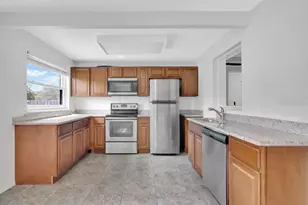 2820 Drake Dr, Orlando, FL 32810 - Photo 6