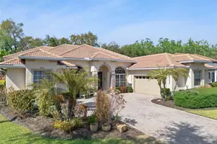 2743 Kissimmee Bay Cir, Kissimmee, FL 34744 - Photo 4