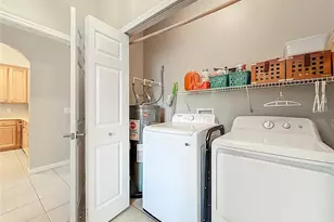 9417 Myrtle Creek Ln, Orlando, FL 32832 - Photo 44