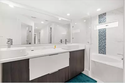 2561 Montego Bay Boulevard, Kissimmee, FL 34746 - Photo 10