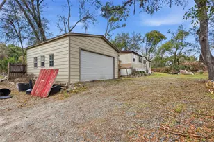 36301 Peak St, Zephyrhills, FL 33541 - Photo 24