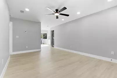 5720 79th Avenue N, Pinellas Park, FL 33781 - Photo 6