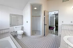 1630 Royal Palm Dr S, Saint Petersburg, FL 33707 - Photo 34