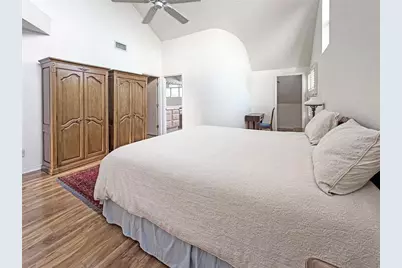 1630 Royal Palm Drive S #A, Saint Petersburg, FL 33707 - Photo 18