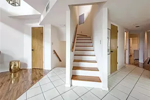 1630 Royal Palm Dr S, Saint Petersburg, FL 33707 - Photo 24