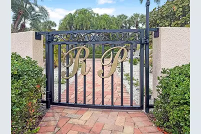 1630 Royal Palm Drive S #A, Saint Petersburg, FL 33707 - Photo 44