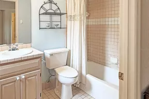 1630 Royal Palm Dr S, Saint Petersburg, FL 33707 - Photo 38