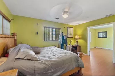 820 3rd Avenue SW, Largo, FL 33770 - Photo 12