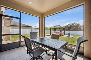 8734 Hinsdale Heights Dr, Polk City, FL 33868 - Photo 4