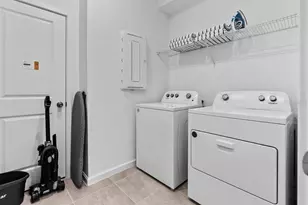 9179 Breeze Mist Ter, Davenport, FL 33897 - Photo 14