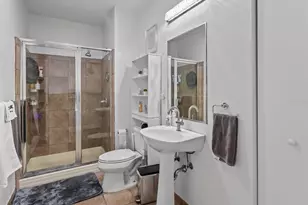 150 E Robinson St, Orlando, FL 32801 - Photo 12