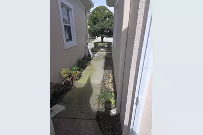 8755 Silk Bay Place, Orlando, FL 32827 - Photo 10