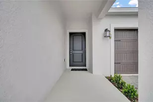 4951 Worchester Dr, Kissimmee, FL 34746 - Photo 2