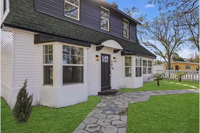 301 81st Avenue NE, Saint Petersburg, FL 33702 - Photo 2