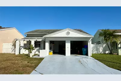22 Paxford Lane, Boynton Beach, FL 33426 - Photo 1