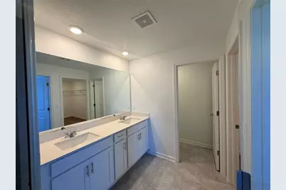 1945 Heart Lake Drive, Groveland, FL 34736 - Photo 6