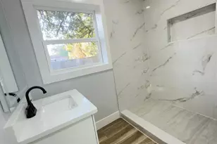 2402 Stevens Ave, Sanford, FL 32771 - Photo 22