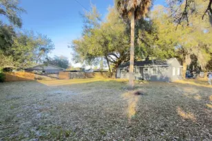2402 Stevens Ave, Sanford, FL 32771 - Photo 12