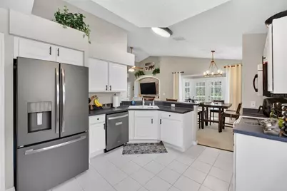 257 Oak Chase Place, Davenport, FL 33896 - Photo 10