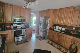 527 Windrose Dr, Orlando, FL 32824 - Photo 10