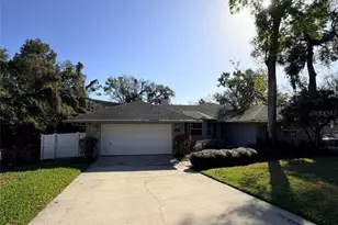 551 Lake Ave, Altamonte Springs, FL 32701 - Photo 1