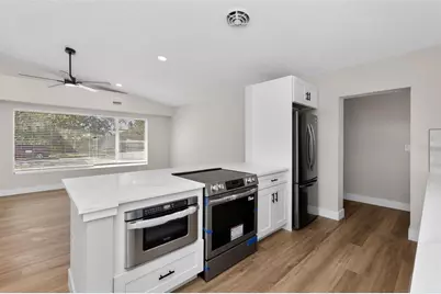 1321 Murray Avenue, Clearwater, FL 33755 - Photo 6