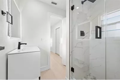 105 12th Street SW, Ruskin, FL 33570 - Photo 38